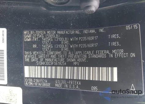 2015 Toyota Sienna Le 8 Passenger z USA, uszkodzony, nr VIN 5TDKK3DC9FS618254